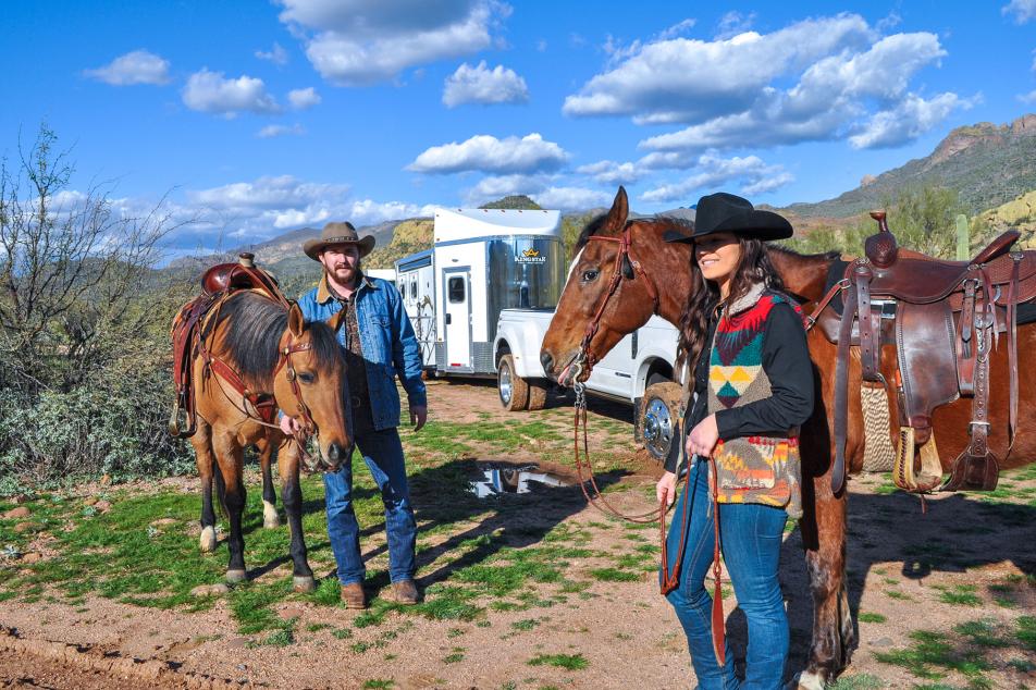 kingstar horse trailer ride 
