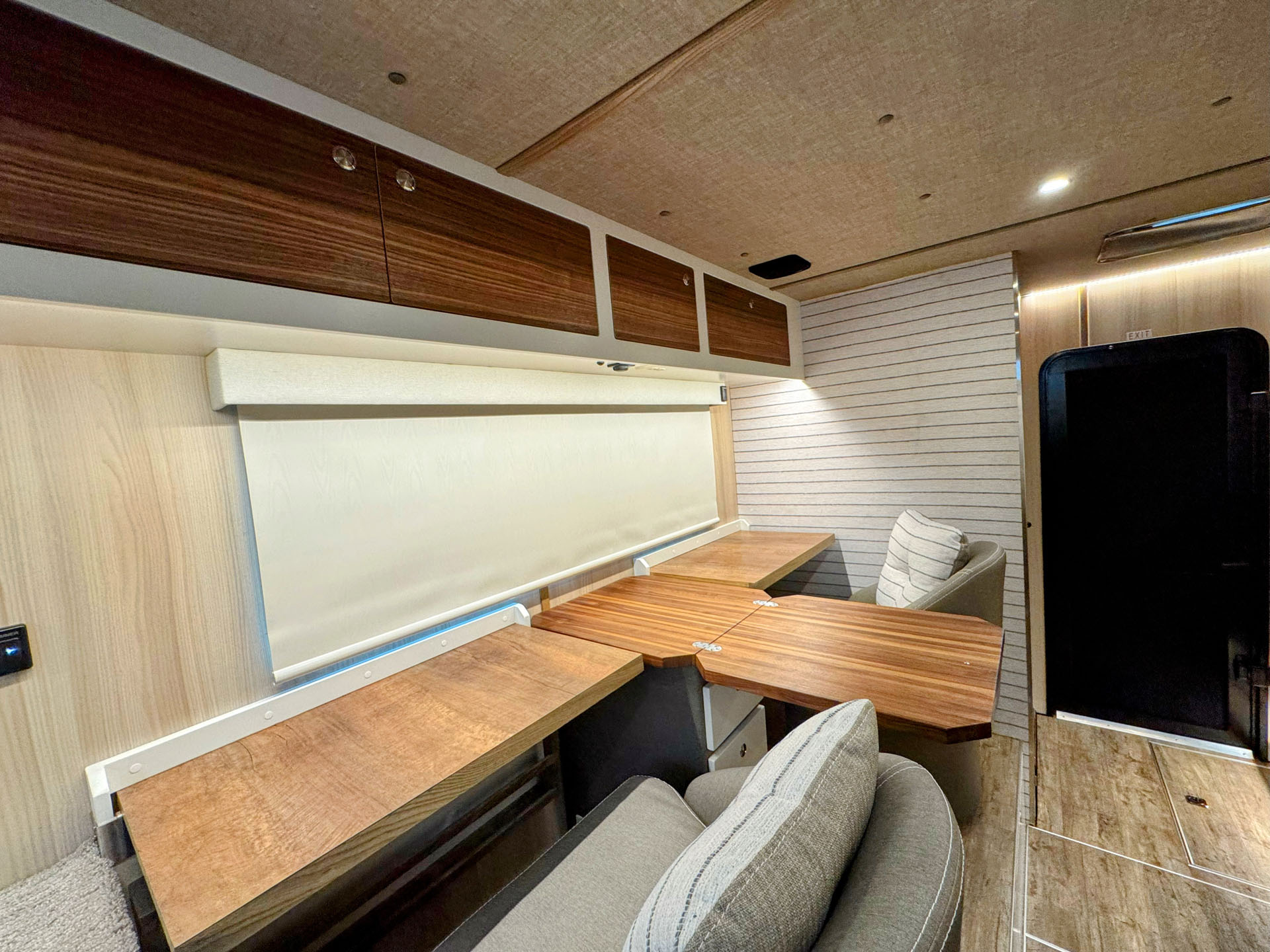 kingstar kruzr 10 command center workspace