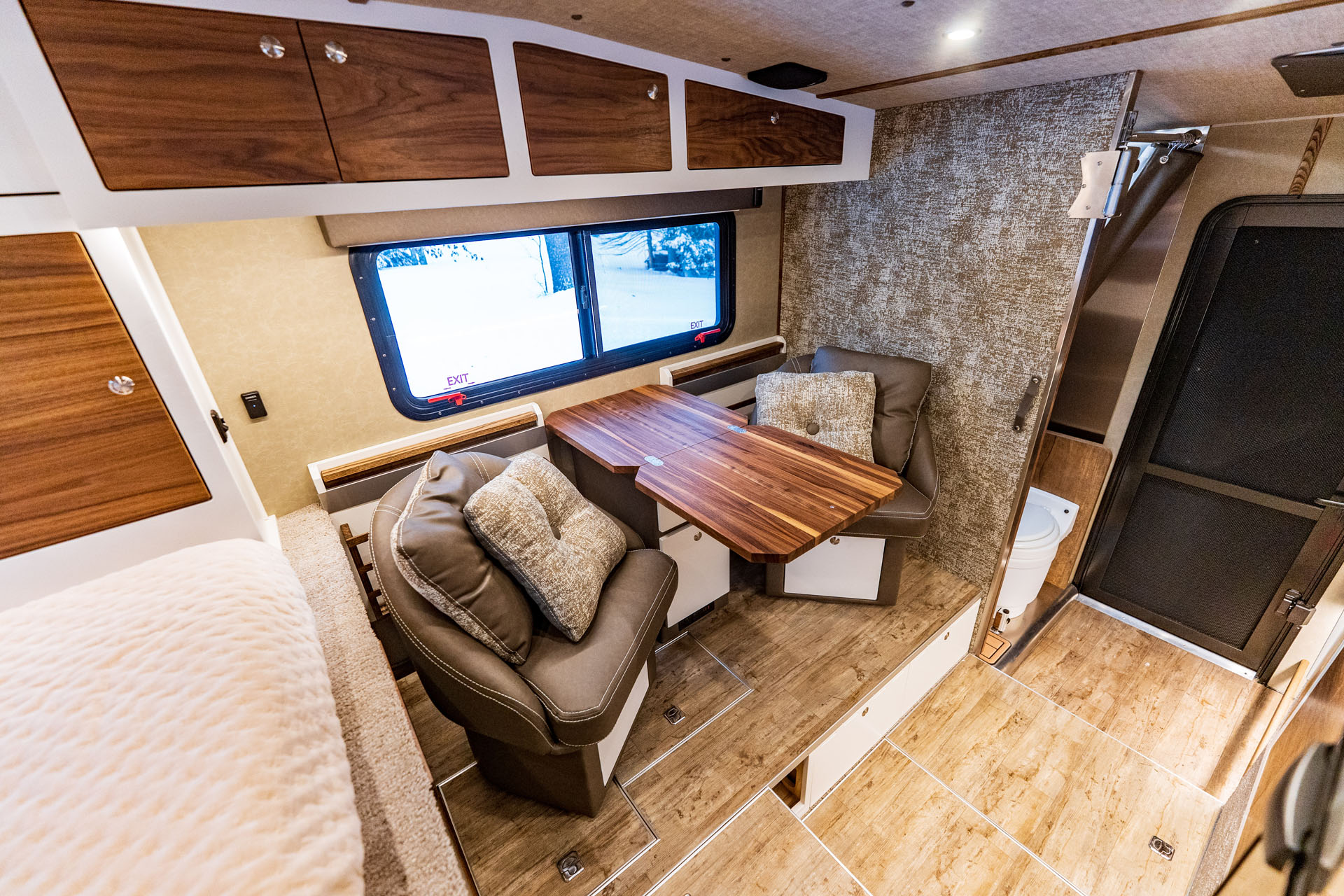 kingstar kruzr 8 command center 