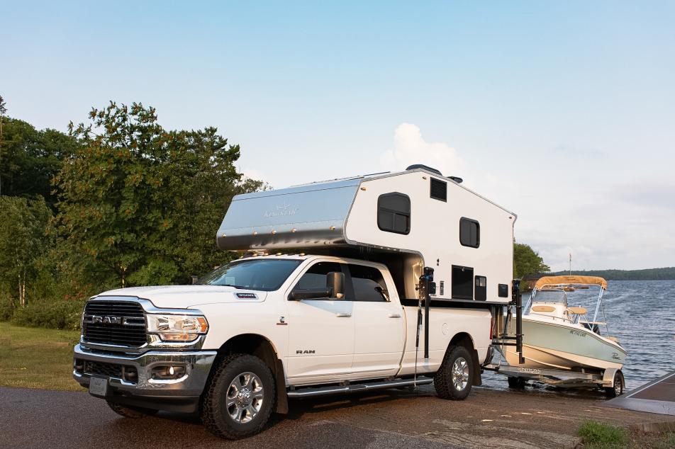 kingstar exterior slick side camper 